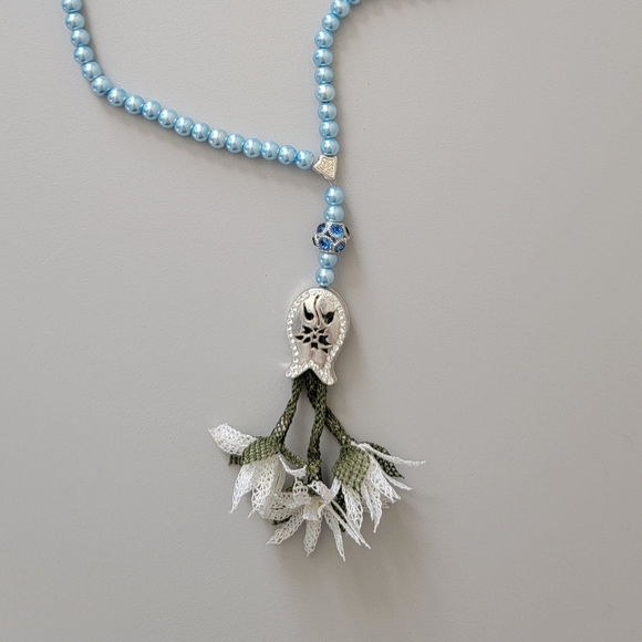 NECKLACE - Picture 2 of 4